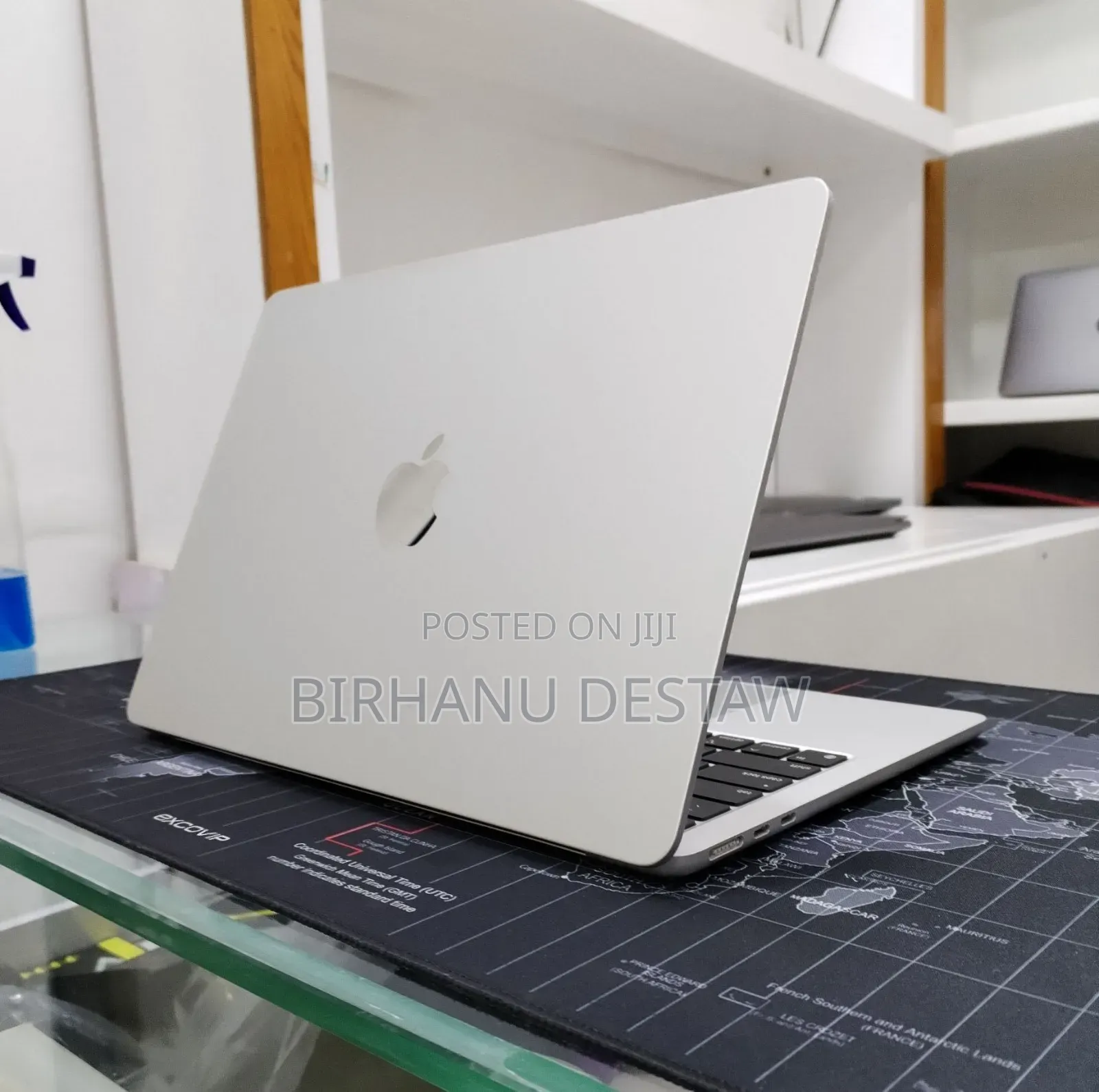 New Laptop Apple MacBook Air 2022 M2 8GB Apple M2 SSD 256GB