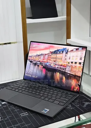 New Laptop Dell XPS 13 16GB Intel Core i7 SSD 512GB