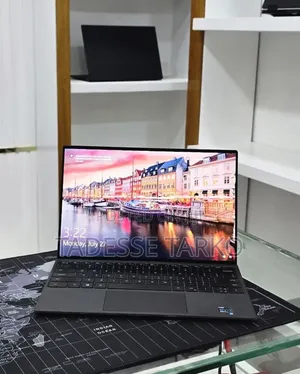 New Laptop Dell XPS 13 16GB Intel Core i7 SSD 512GB