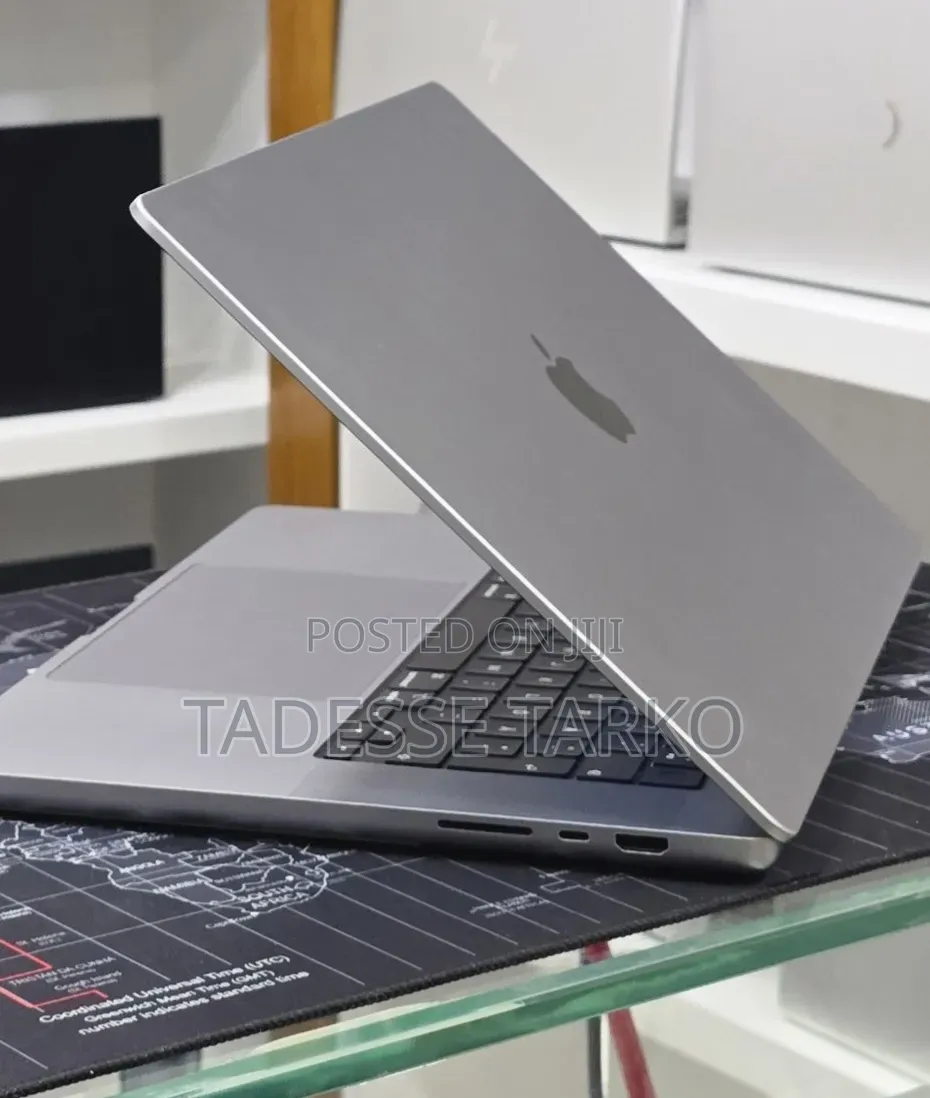 New Laptop Apple MacBook Pro 2021 M1 Max 64GB Apple M1 Max SSD 1T