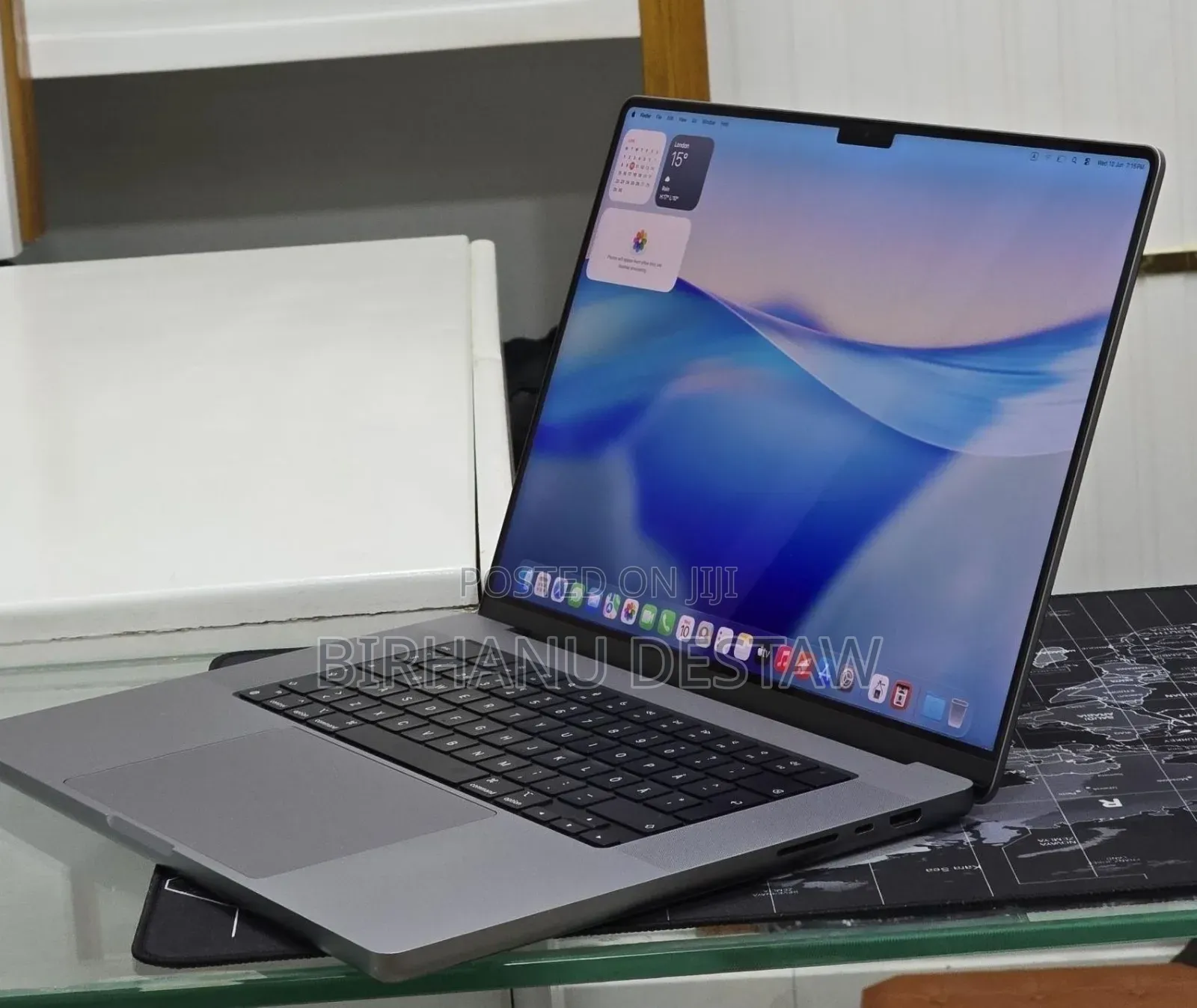 New Laptop Apple MacBook Pro 32GB Apple M1 Max SSD 1T