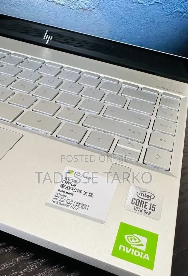 New Laptop HP Envy 13 8GB Intel Core i5 SSD 512GB