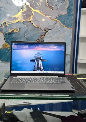 New Laptop Lenovo ThinkBook 15 8GB Intel Core i5 SSD 512GB