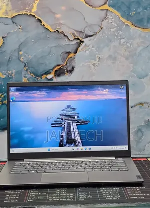 New Laptop Lenovo ThinkBook 15 8GB Intel Core i5 SSD 512GB