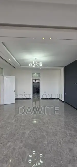 Furnished 3bdrm Apartment in የግል አፓርታማ, Bole for sale