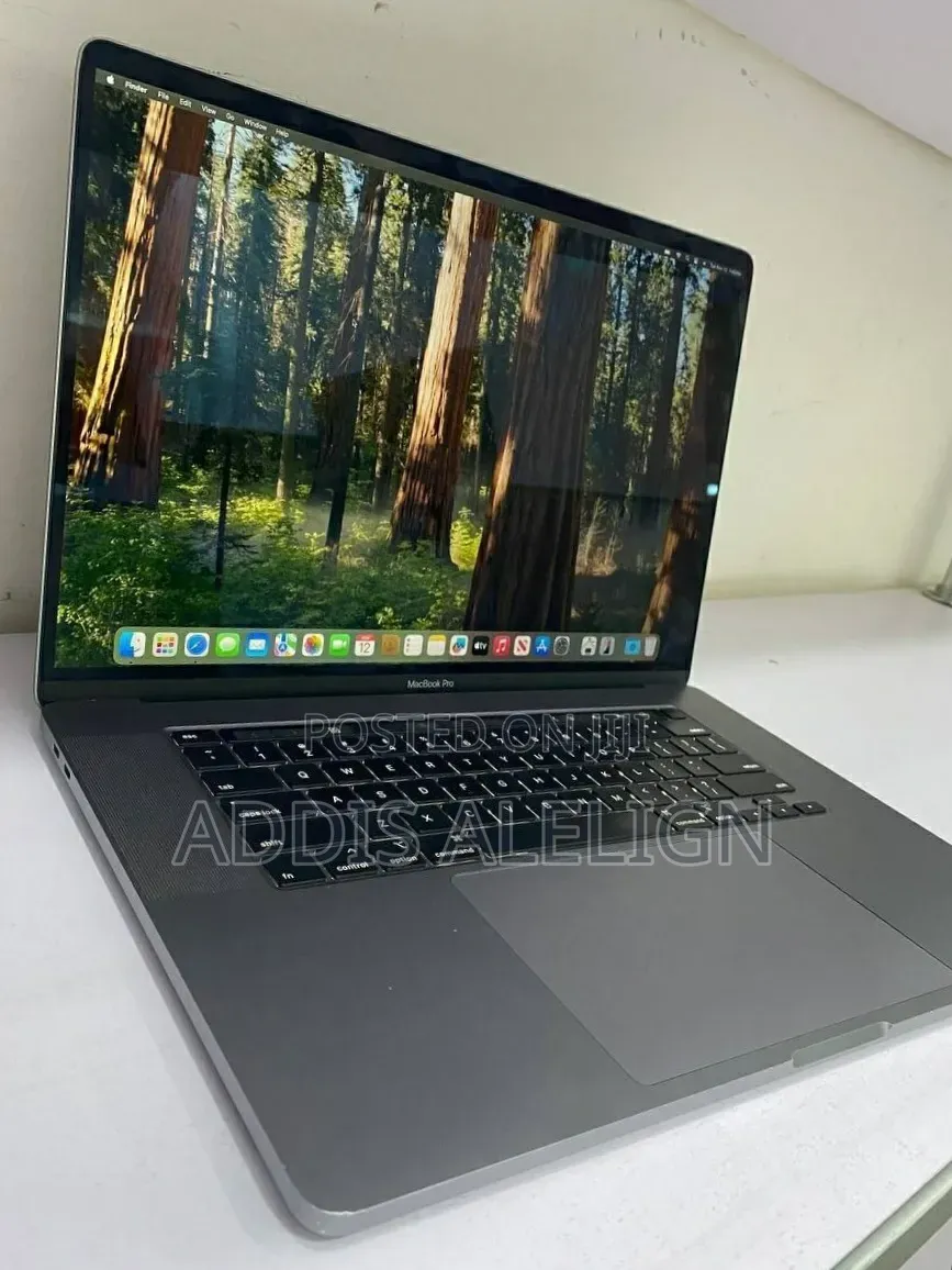 New Laptop Apple MacBook Pro 2019 16GB Intel Core i9 SSD 1T