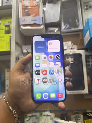 Apple iPhone 13 128 GB White