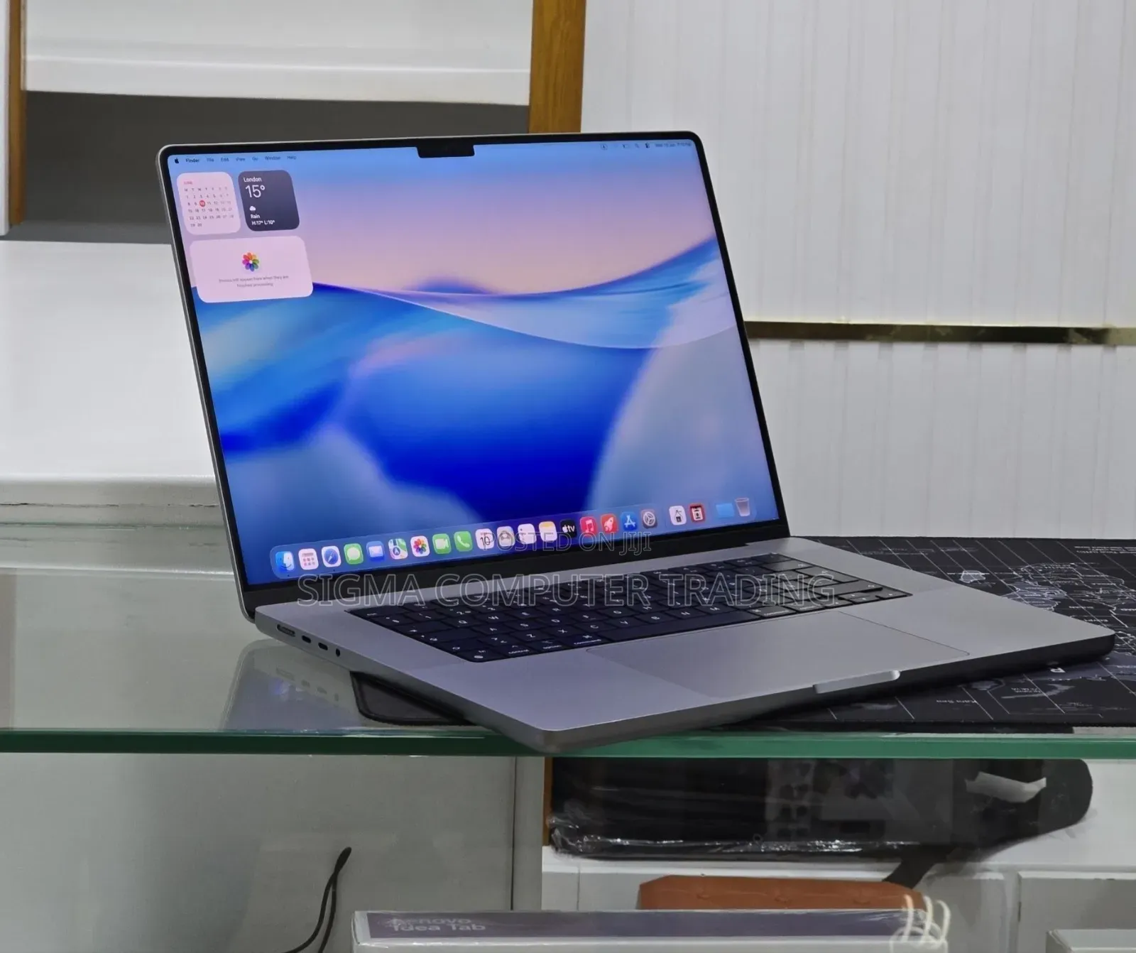 New Laptop Apple MacBook Pro 2021 M1 Max 32GB Apple M1 Max SSD 1T