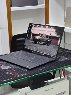 New Laptop Dell XPS 13 16GB Intel Core i7 SSD 512GB