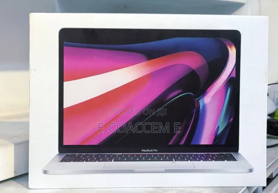 New Laptop Apple MacBook 8GB Apple M1 SSD 512GB