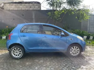 Toyota Yaris 2007 Blue