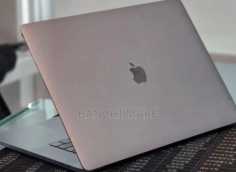 New Laptop Apple MacBook Pro 2019 16GB Intel Core i9 SSD 2T