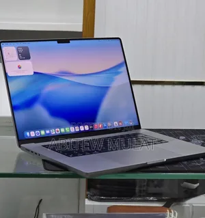 New Laptop Apple MacBook Pro 2021 M1 Max 32GB Apple M1 Max SSD 1T