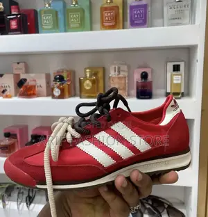 Oringnal Addidas Shoes for Womens