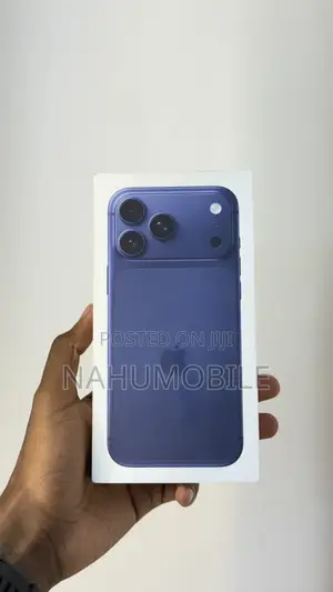 New Apple iPhone 17 Pro Max 256 GB Blue