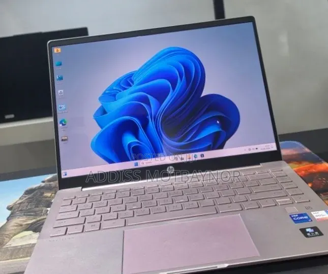New Laptop HP Pavilion 15 16GB Intel Core i7 SSD 1T
