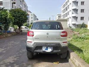 Suzuki S-Presso 2022 Silver