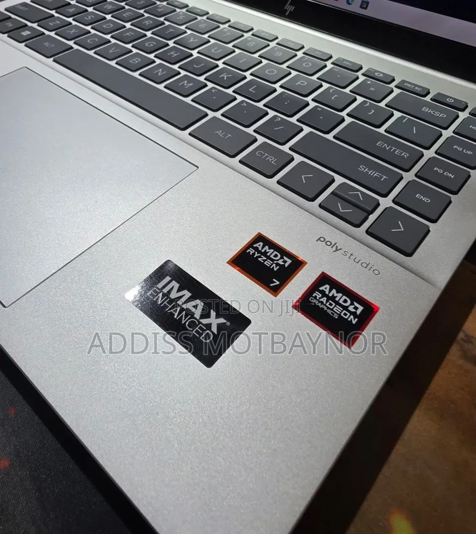 New Laptop HP Pavilion 15 32GB AMD Ryzen 7 SSD 1T