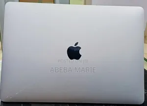 New Laptop Apple MacBook Pro 2017 8GB Intel Core i5 SSD 128GB