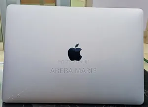 New Laptop Apple MacBook Pro 2017 8GB Intel Core i5 SSD 128GB