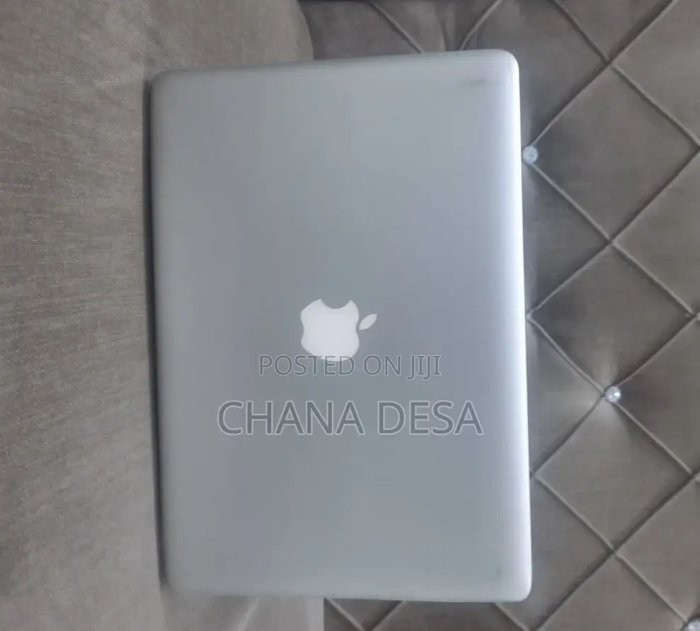 New Laptop Apple MacBook 2012 4GB Intel Core i5 HDD 320GB