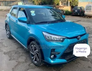Toyota Raize 2022 Blue