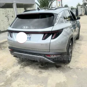 Hyundai Tucson 2021 Silver