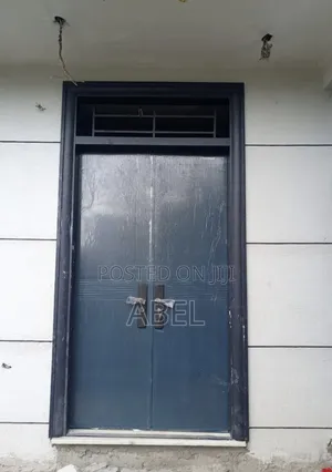 Victor Door – Built for Safety, Designed for Style