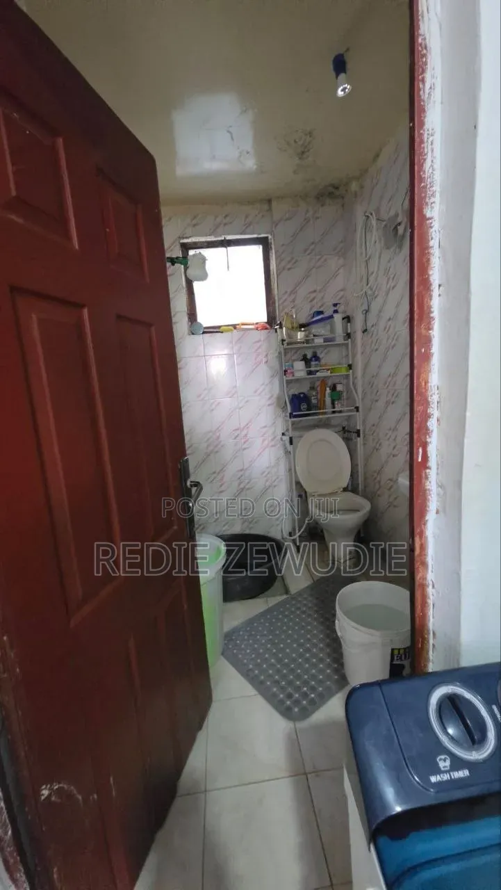 2bdrm Condo in Con, Bole for sale