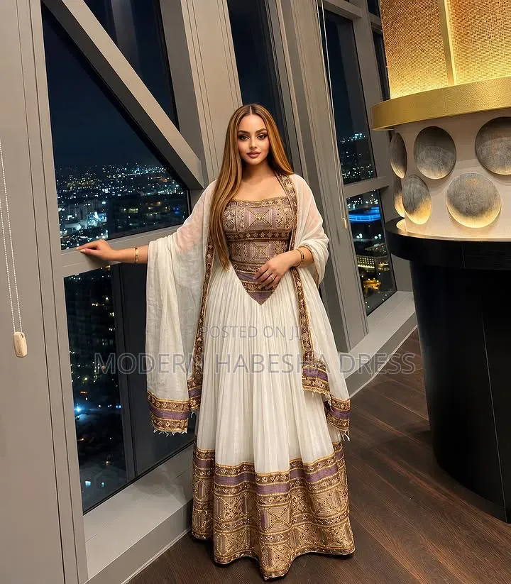 ሀበሻ ቀሚስ ኦርጂናል ሺፎን ሜታሊክ ስቶክ እና ሳተን ለተለያዩ ፕሮግራሞች እኛ ጋ ኣለላቹ ኣድራሻችንመርካቶ ሚሊ