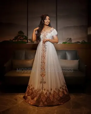 ሀበሻ ቀሚስ ኦርጂናል ሺፎን ሜታሊክ ስቶክ እና ሳተን ለተለያዩ ፕሮግራሞች እኛ ጋ ኣለላቹ ኣድራሻችንመርካቶ ሚሊ