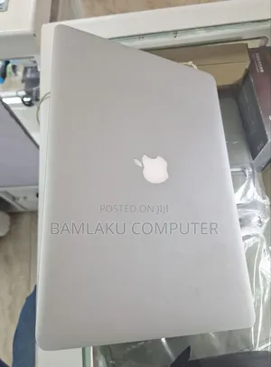 New Laptop Apple MacBook Pro 2015 16GB Intel Core i7 SSD 256GB