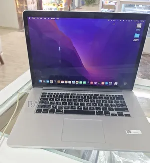 New Laptop Apple MacBook Pro 2015 16GB Intel Core i7 SSD 256GB