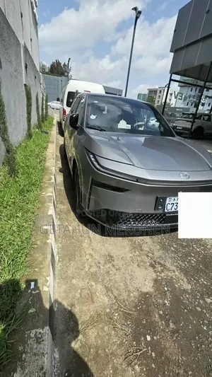 Toyota bZ3 2025 Gray
