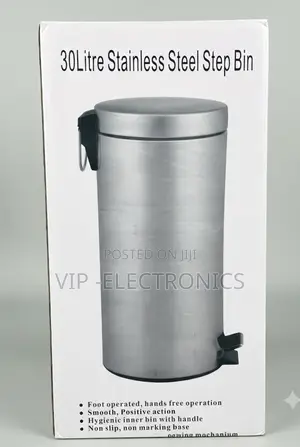 30-Litre Stainless Steel Step Bin. Designed With a Convenient