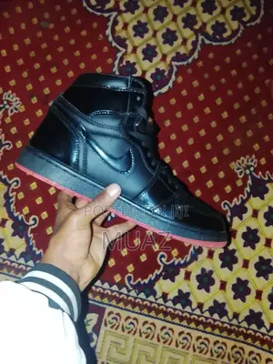 Air Jordan 1 Boots Size = 41