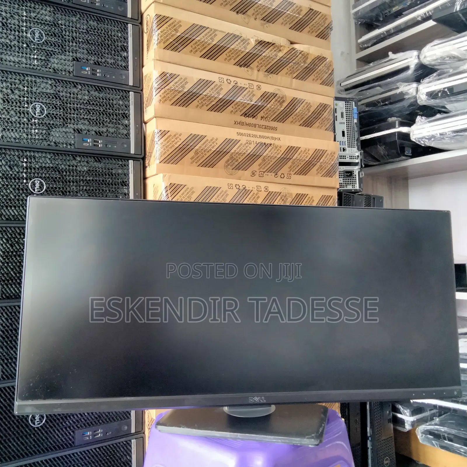 Monitor 29 Inche 