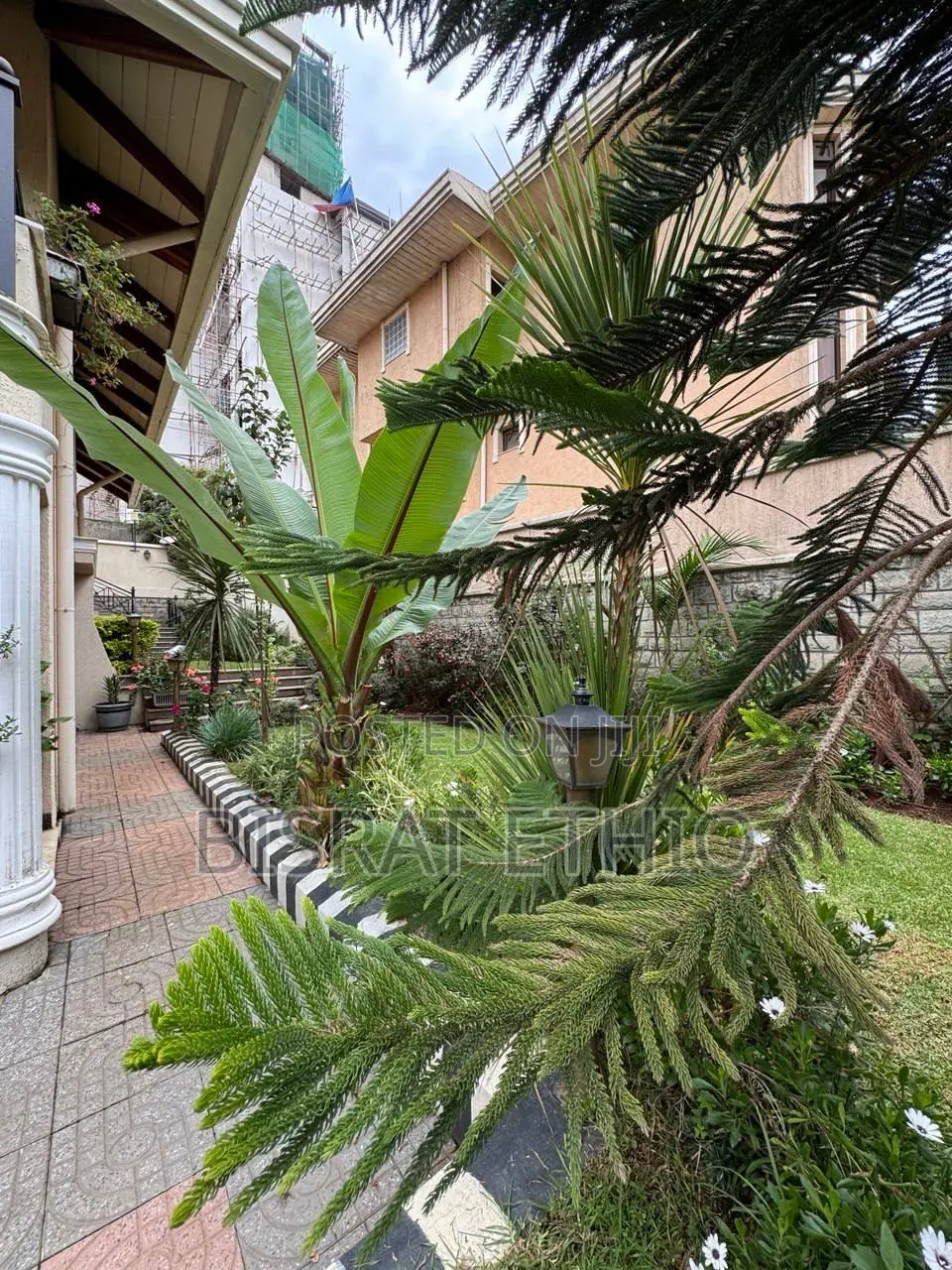 18bdrm Villa in Wesen Sunshine, Bole for sale