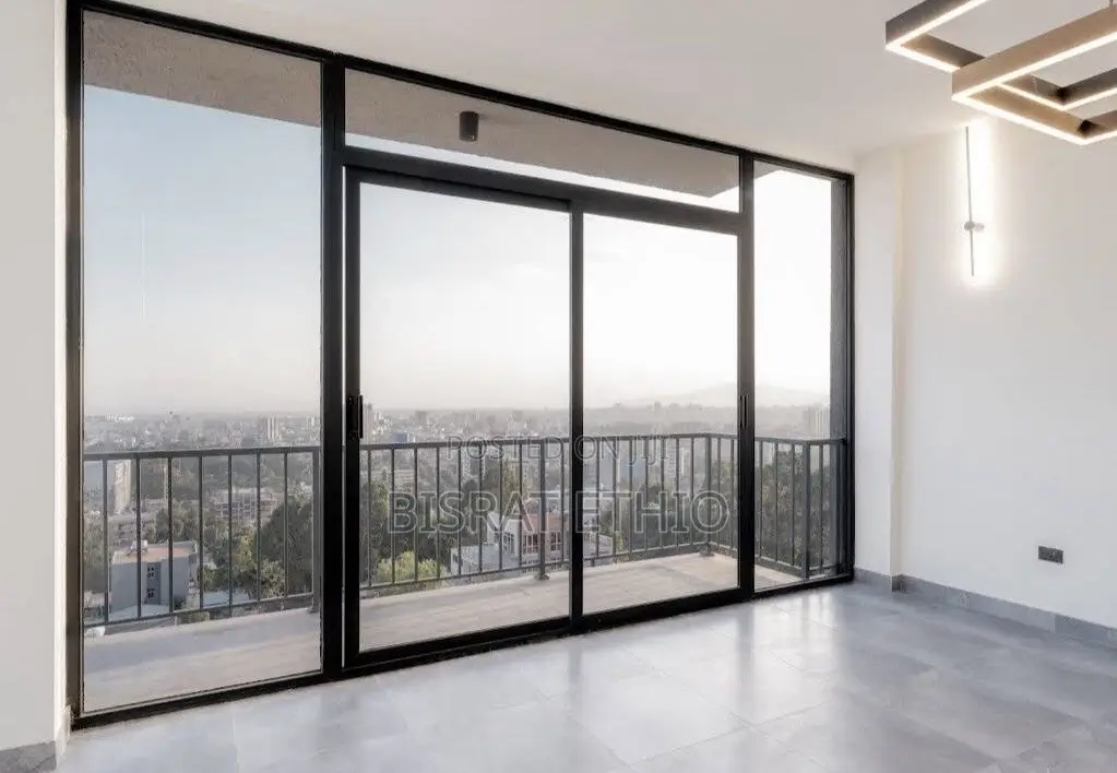 3bdrm Apartment in መገናኛ Top View, Bole for sale