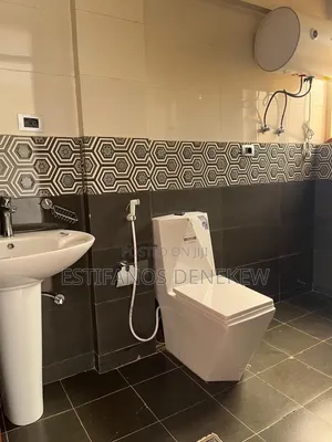 Furnished 4bdrm Villa in አያት, Bole for sale