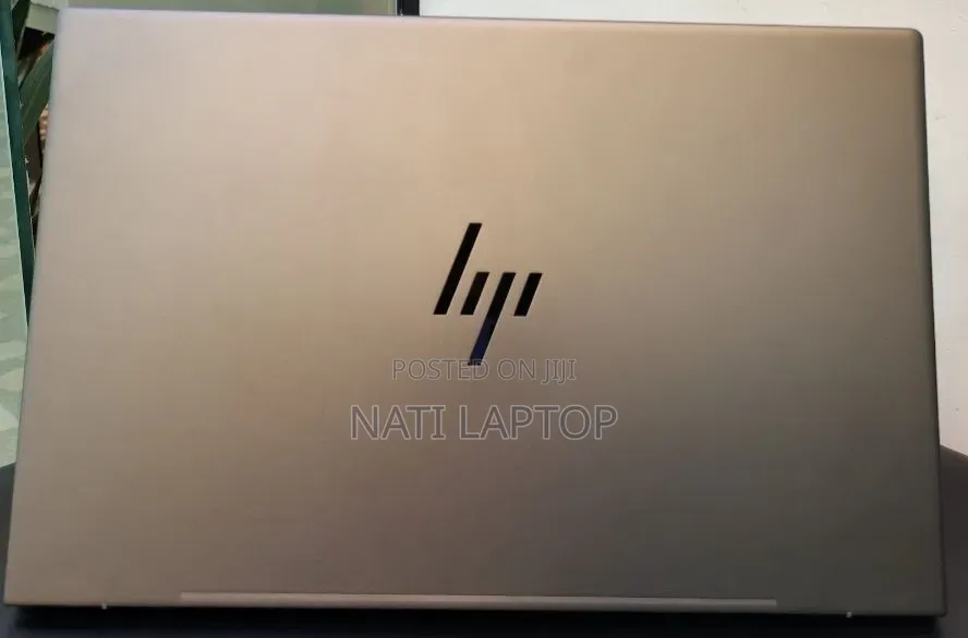 New Laptop HP 16GB Intel Core Ultra 7 SSD 1T