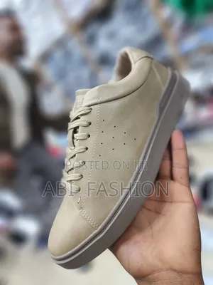 Clarks Made in Vietnam Leather