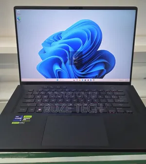 New Laptop Asus 16GB Intel Core i9 SSD 1T