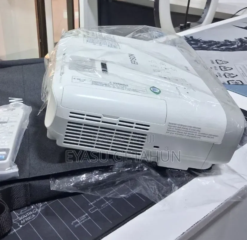 BRAND NEW EPSON Projector 
Has Remote 
Model Name: EB-x39