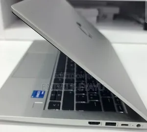 New Laptop HP 630 16GB Intel Core i5 SSD 512GB