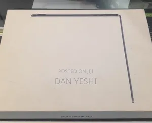 New Laptop Apple MacBook Air 16GB Apple M4 SSD 1T
