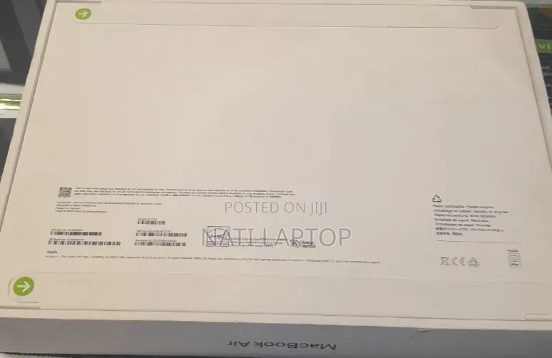New Laptop Apple MacBook Air 2025 M4 16GB Apple M4 SSD 1T