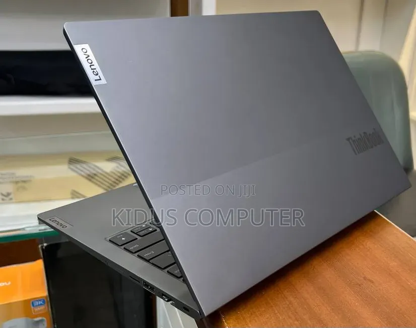 New Laptop Lenovo Thinkbook 14 16GB Intel Core i7 SSD 512GB