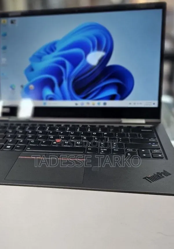 New Laptop Lenovo ThinkPad X1 Yoga 16GB Intel Core i7 SSD 512GB