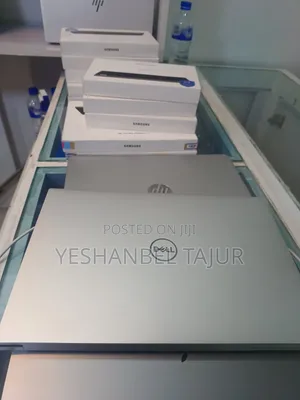 New Laptop Dell XPS 15 16GB Intel Core i7 SSD 512GB